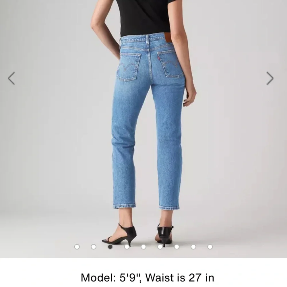 Levi’s Wedgie Straight Jeans - Picture 3 of 6